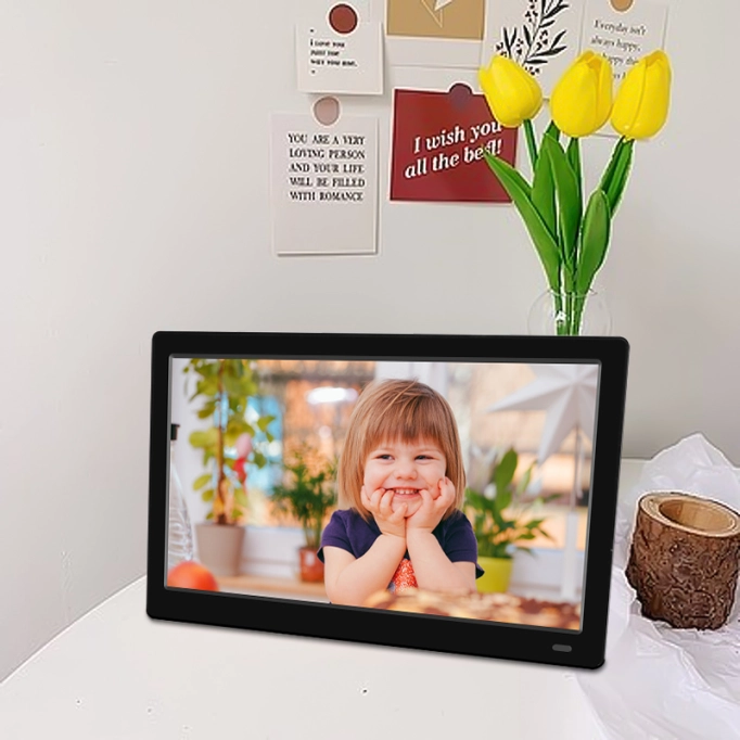 Digital Photo Frame