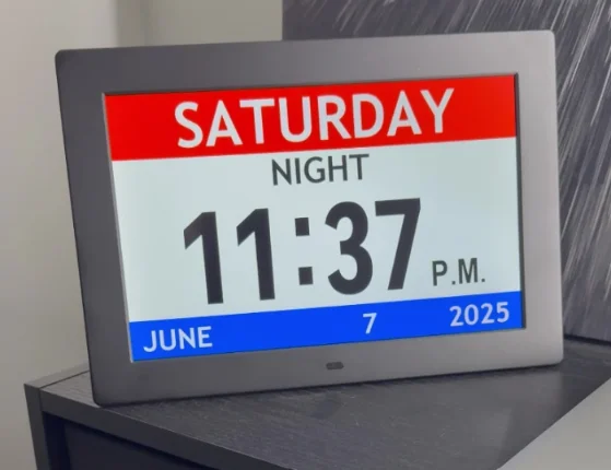 digital day clock4