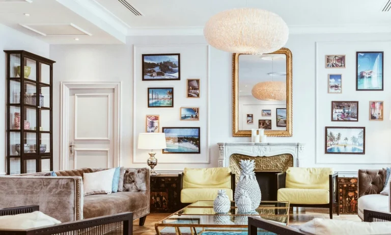 How Digital Art Frames Enhance the Sophistication of Interior Soft Decoration